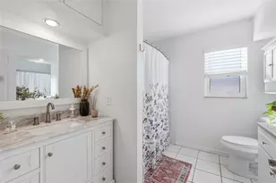 2437 Clematis St, Sarasota, FL 34239 - Photo 20