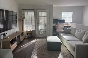 8809 Manor Loop, Lakewood Ranch, FL 34202 - Photo 6