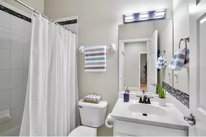 3537 Parkridge Circle #15-106, Sarasota, FL 34243 - Photo 20