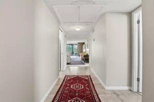 7461 W Country Club Dr N, Sarasota, FL 34243 - Photo 4