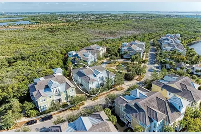 315 Sapphire Lake Drive #201, Bradenton, FL 34209 - Photo 1