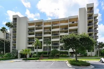 1065 Gulf Of Mexico Drive #603, Longboat Key, FL 34228 - Photo 2