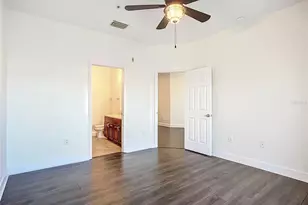 3668 Parkridge Cir, Sarasota, FL 34243 - Photo 18