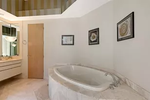 510 Harbor Gate Way, Longboat Key, FL 34228 - Photo 76