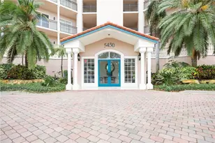 5450 Eagles Point Cir, Sarasota, FL 34231 - Photo 4