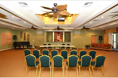 5450 Eagles Point Circle #405, Sarasota, FL 34231 - Photo 38