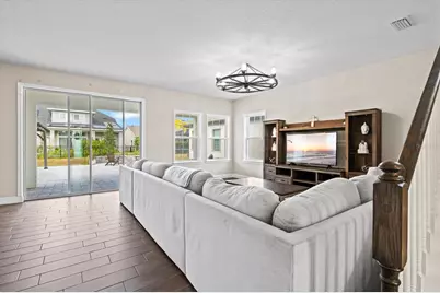 5709 Silver Sun Drive, Apollo Beach, FL 33572 - Photo 8