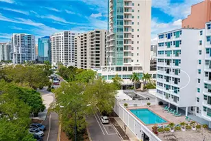 33 S Gulfstream Ave, Sarasota, FL 34236 - Photo 2