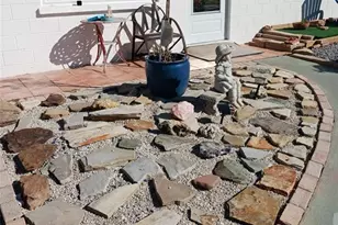 3001 Eden Mills Dr, Sarasota, FL 34237 - Photo 52