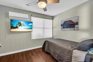 719 35th St W, Bradenton, FL 34205 - Photo 36