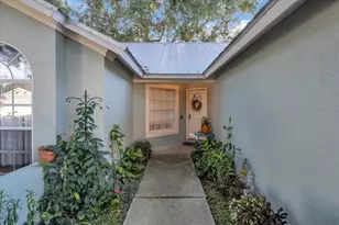 510 45th St E, Bradenton, FL 34208 - Photo 4