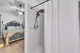 510 45th St E, Bradenton, FL 34208 - Photo 16