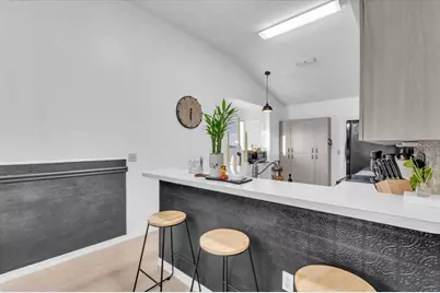 510 45th Street E, Bradenton, FL 34208 - Photo 10