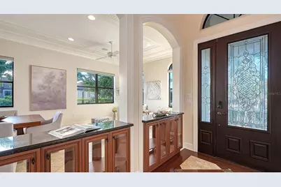 3706 80th Drive E, Sarasota, FL 34243 - Photo 8