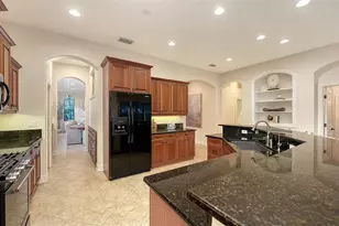 3706 80th Dr E, Sarasota, FL 34243 - Photo 22