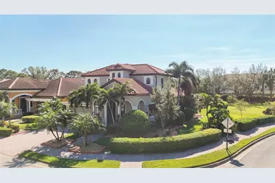 3706 80th Drive E, Sarasota, FL 34243 - Photo 2