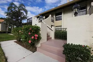 4514 Weybridge, Sarasota, FL 34235 - Photo 2