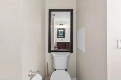 2823 Post Road, Sarasota, FL 34231 - Photo 22