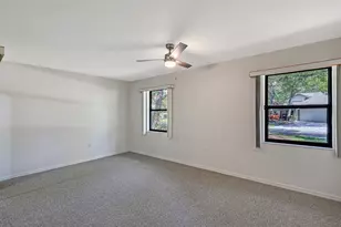 4799 Oak Forest Dr W, Sarasota, FL 34231 - Photo 20