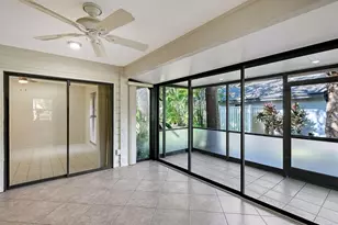 4799 Oak Forest Dr W, Sarasota, FL 34231 - Photo 8