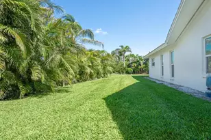 172 Sea Anchor Dr, Osprey, FL 34229 - Photo 32