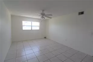 5509 Fountain Lake Cir, Bradenton, FL 34207 - Photo 12