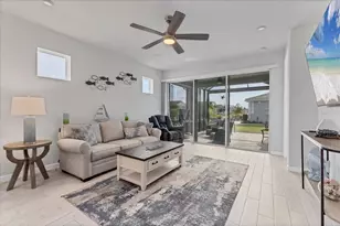 11651 Sistine Ln, Venice, FL 34293 - Photo 8