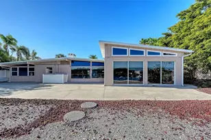 355 S Shore Dr, Sarasota, FL 34234 - Photo 6