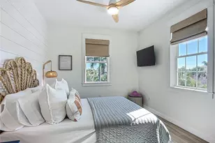 215 64th St, Holmes Beach, FL 34217 - Photo 24