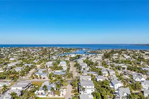 215 64th St, Holmes Beach, FL 34217 - Photo 68