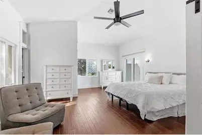 3410 S School Avenue, Sarasota, FL 34239 - Photo 22