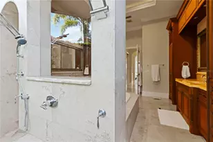 3171 Founders Club Dr, Sarasota, FL 34240 - Photo 32