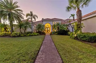 3171 Founders Club Dr, Sarasota, FL 34240 - Photo 2