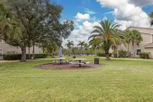 8911 Manor Loop, Lakewood Ranch, FL 34202 - Photo 30