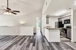 8911 Manor Loop, Lakewood Ranch, FL 34202 - Photo 18