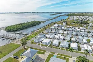 10315 Cortez Road W, Bradenton, FL 34210 - Photo 1