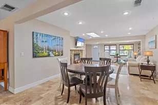 2313 Loma Linda St, Sarasota, FL 34239 - Photo 6