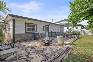 2313 Loma Linda St, Sarasota, FL 34239 - Photo 24