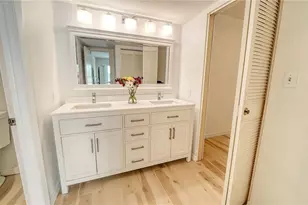 4500 Gulf of Mexico Dr, Longboat Key, FL 34228 - Photo 18