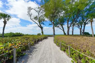 4500 Gulf of Mexico Dr, Longboat Key, FL 34228 - Photo 28