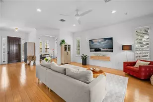 1723 Oak St, Sarasota, FL 34236 - Photo 8