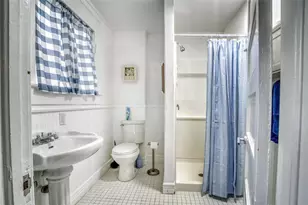 304 15th St W, Bradenton, FL 34205 - Photo 46