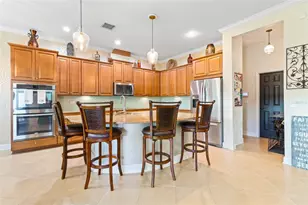 750 116th Ct NE, Bradenton, FL 34212 - Photo 2