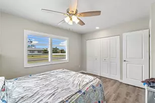 2367 Ivanhoe St, Port Charlotte, FL 33952 - Photo 8