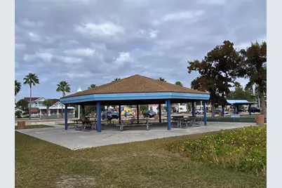 4737 Del Rio Way S, Gulfport, FL 33711 - Photo 50