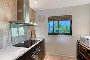 1518 Pelican Point Dr, Sarasota, FL 34231 - Photo 16