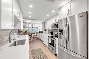 1000 Longboat Club Rd, Longboat Key, FL 34228 - Photo 12