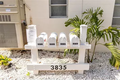 3835 Almeria Court #C1, Sarasota, FL 34239 - Photo 30