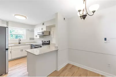 3835 Almeria Court #C1, Sarasota, FL 34239 - Photo 6