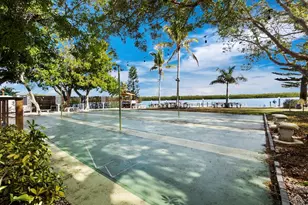 4430 Exeter Dr, Longboat Key, FL 34228 - Photo 42